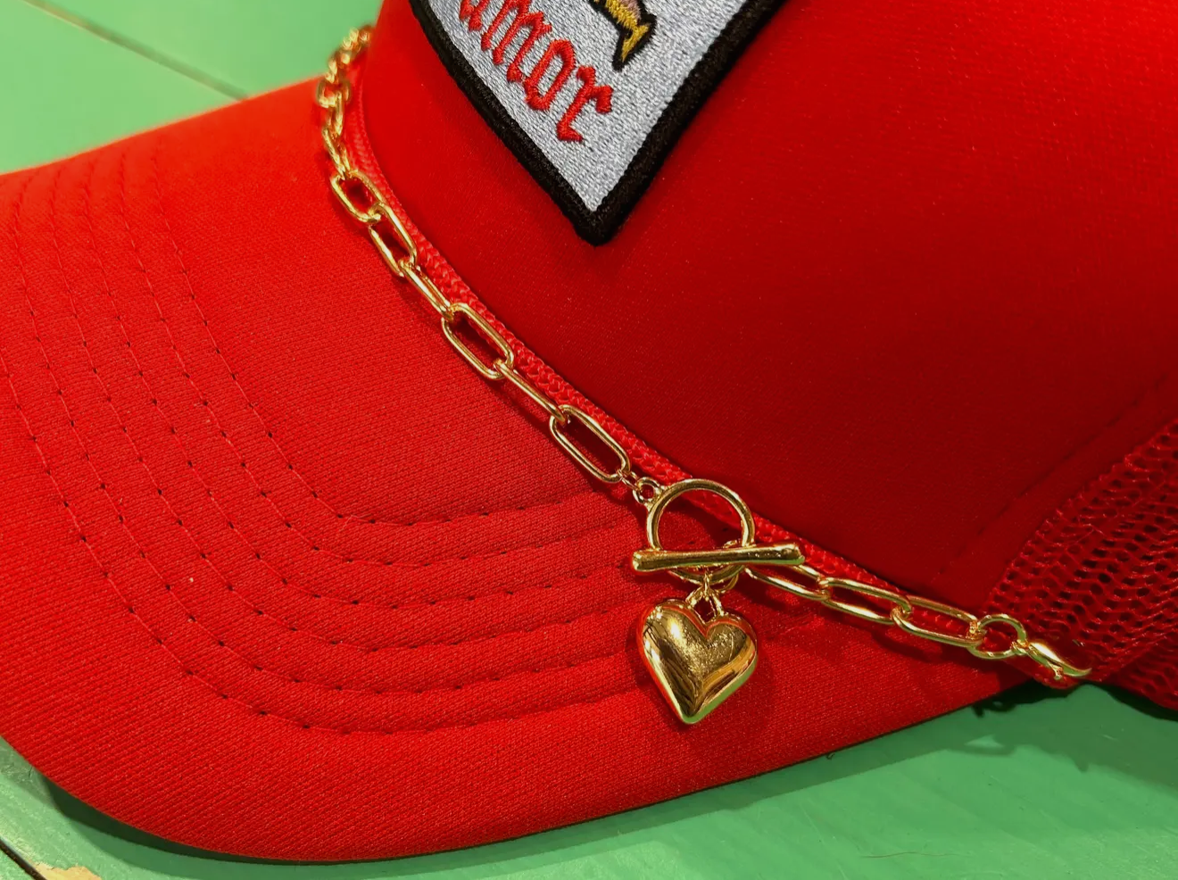 Trucker Hat Chains