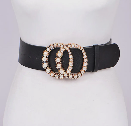 Pearled Elegance Belt