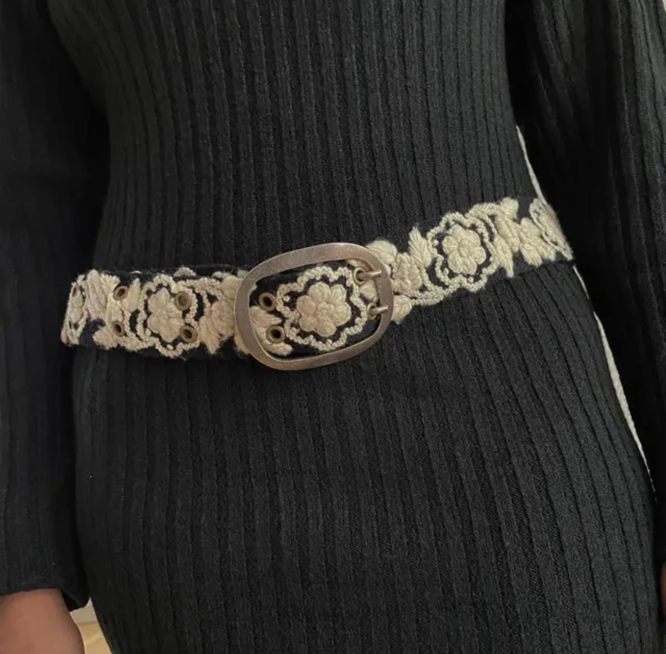 Petal and Wool Wrap Belt