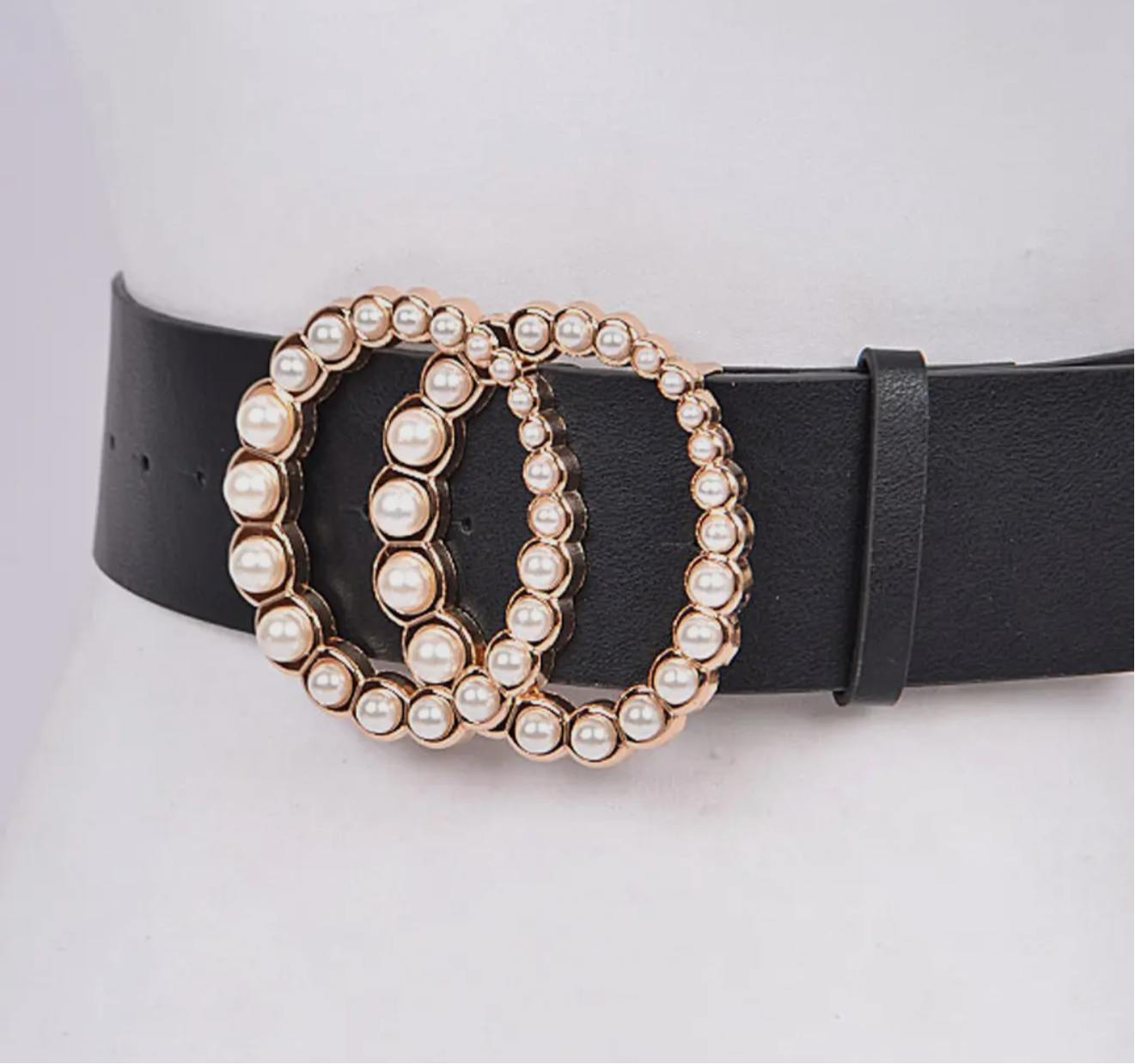 Pearled Elegance Belt